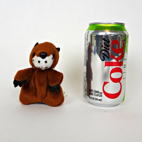 Groundhog Squirrel Beaver Backpack Key Ring Plush - Picture 3 of 6